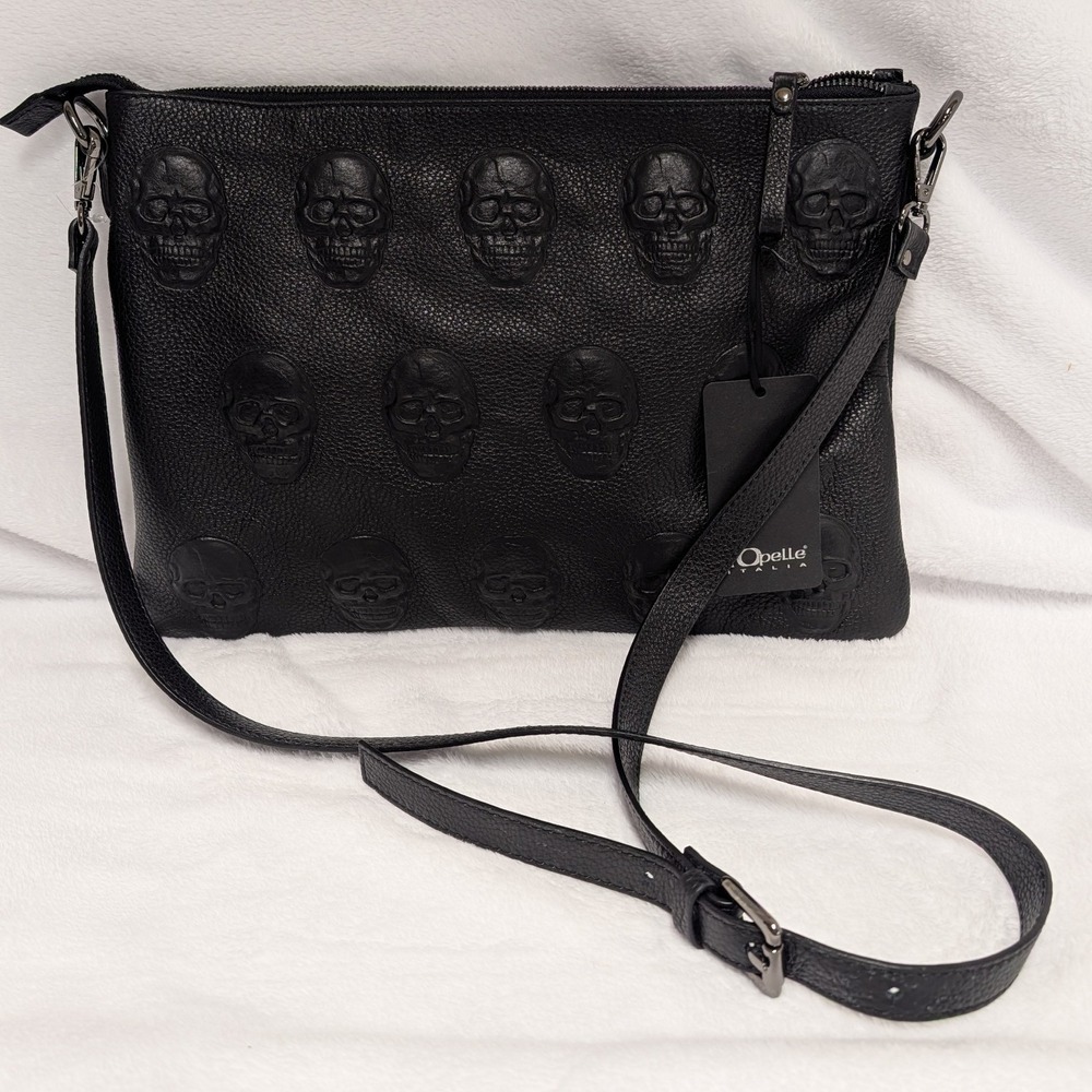 Opelle Italia‎ Black Pebbled Leather Embossed Skull Crossbody Bag Made in Italy